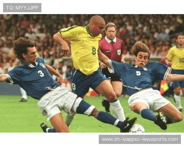 足球冲刺次数在比赛关键阶段体现前锋爆发力的重要指标 足球冲刺次数在比赛关键阶段体现前锋爆发力的重要指标